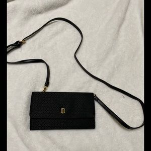 Tommy H. Convertible Crossbody Bag Tri-Fold Wallet
